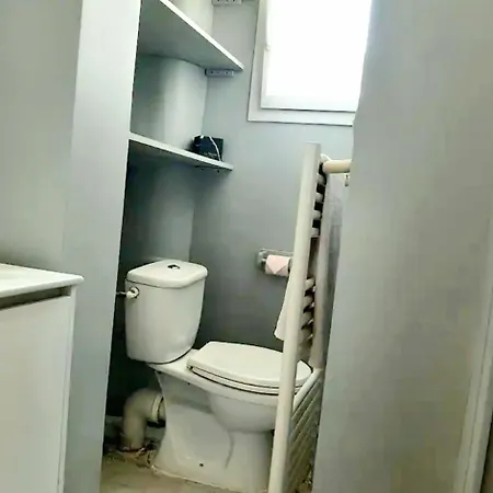 Charming Quiet & Bright Apartman