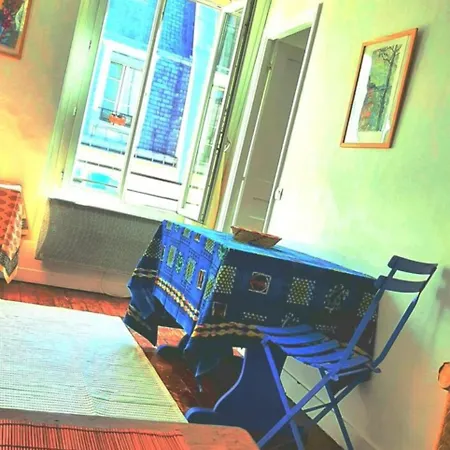 Charming Quiet & Bright *